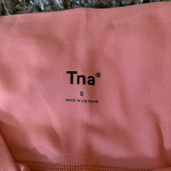 Aritizia Tna pink Butter Atmosphere Leggings - Size S - Picture 3 of 5